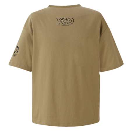オリジナルのビッグシルエットTシャツ