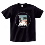 クールなデザインをプリントしたサーフスクールのオリジナルTシャツ