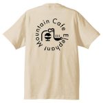 オリジナルロゴで作成したカフェのスタッフ用プリントTシャツ