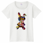 うさぎがモチーフのプリントTシャツ