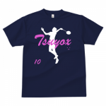 スマッシュのシルエットをプリントしたバドミントンTシャツ