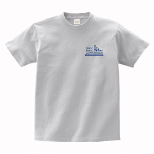 左胸にワンポイントをプリントしたオリジナルTシャツ
