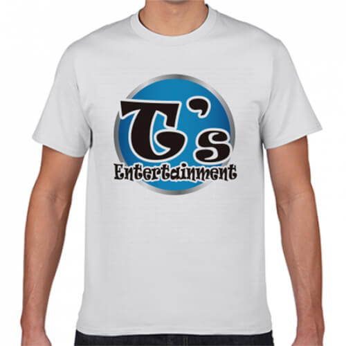 大きなロゴをプリントして会社のオリジナルTシャツを作成