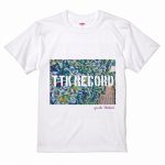 鮮やかなイラストデザインをプリントしたオリジナルTシャツ