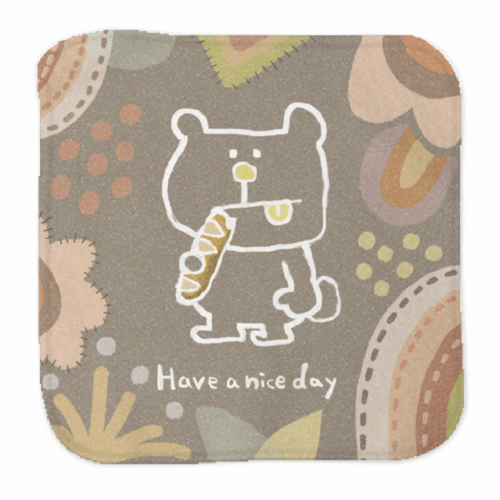パンを食べたクマのイラストが描かれたオリジナルタオル